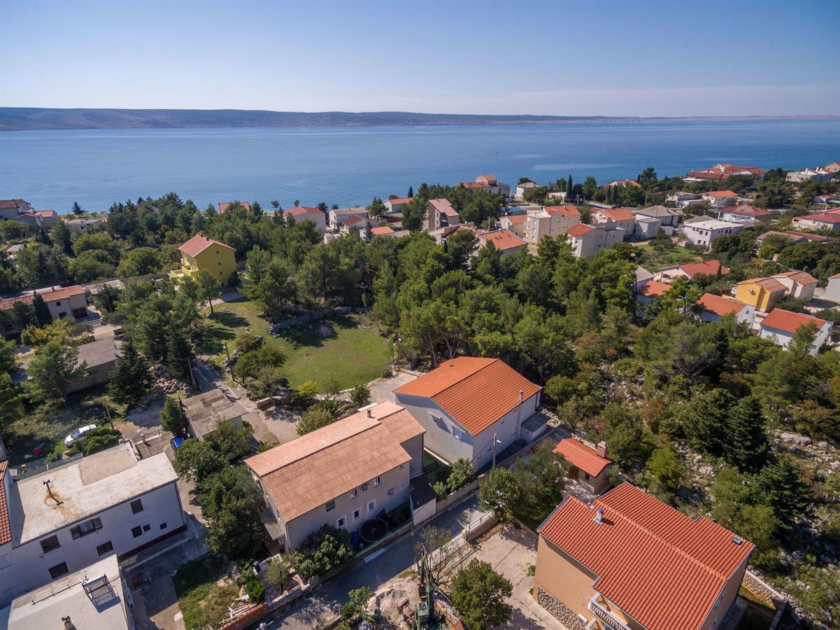 Apartments And Rooms Dragica Starigrad Paklenica Exterior foto